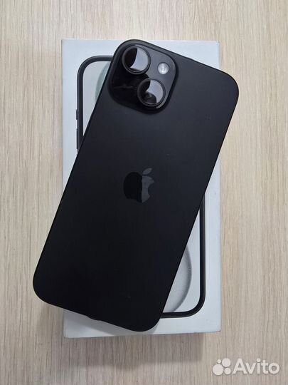 iPhone 15, 128 ГБ