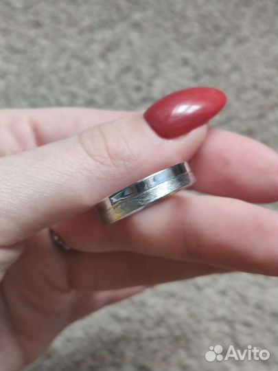 Серебряное кольцо