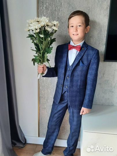 Школьный пиджак и жилетка для мальчика