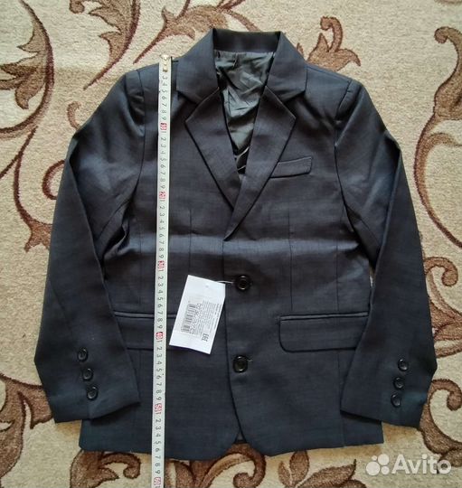 Пиджак новый р134, 140
