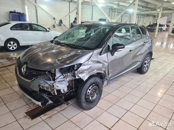 Renault Kaptur 2.0 МТ, 2019, битый, 55 850 км