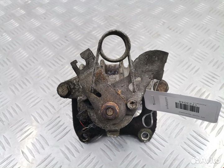 Суппорт задний правый для Audi A4 B6 8E0615424G
