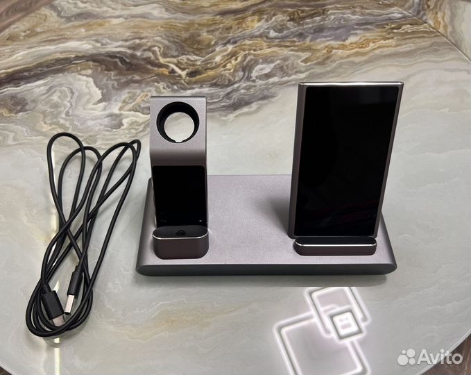 Беспроводная зарядная станция Prestigio ReVolt A1