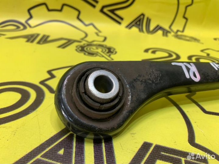 Рычаг задний левый Volkswagen Tiguan 5N1 2010