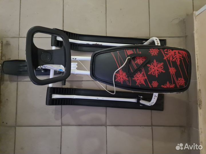 Детский снегокат