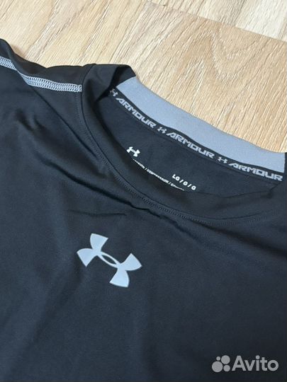 Компрессионная майка under armour