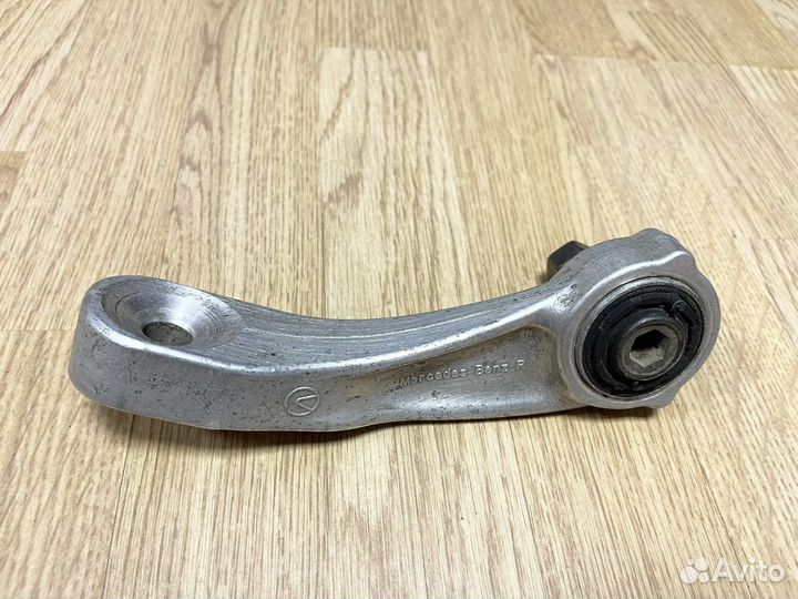 Стойка стабилизатора Mercedes W213 C205 C238