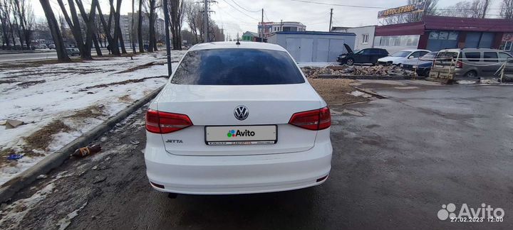 Volkswagen Jetta, 2015