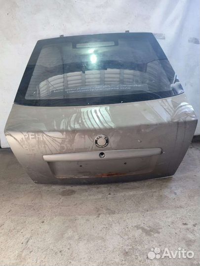 Крышка багажника Шкода Октавия тур А4