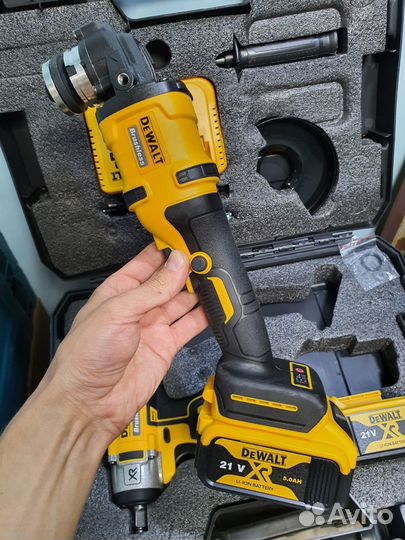 Аккумуляторный набор болгарка и гайковерт dewalt