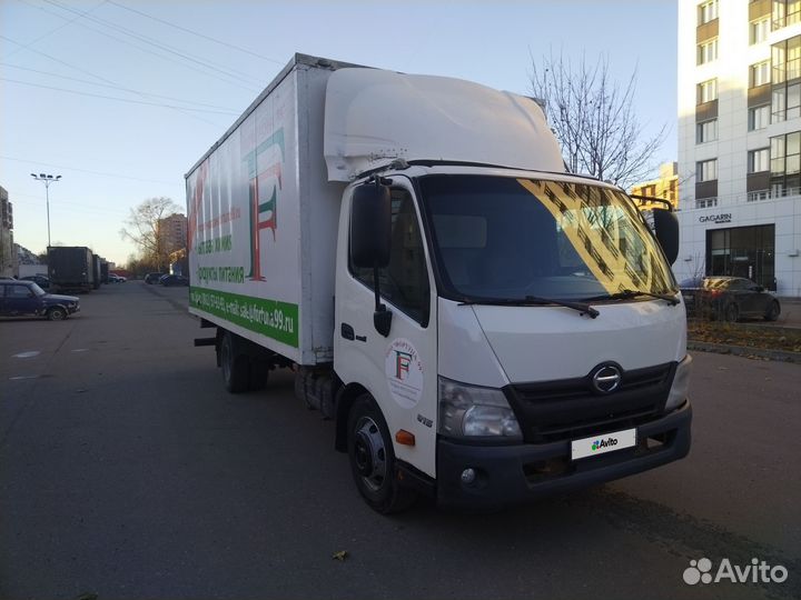 Hino 300 (Dutro), 2013