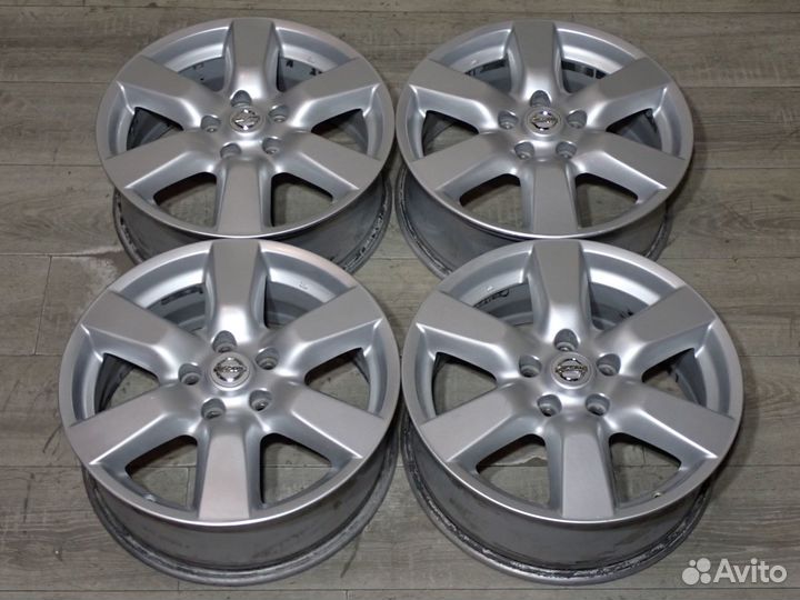 Комплект R17 оригинальных дисков Nissan X-Trail