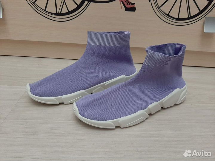 Кросы женские