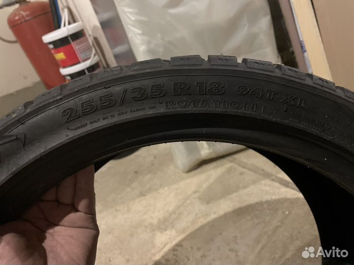 Nokian Tyres Hakkapeliitta 7 235/40 R18 и 255/35 R18 94T