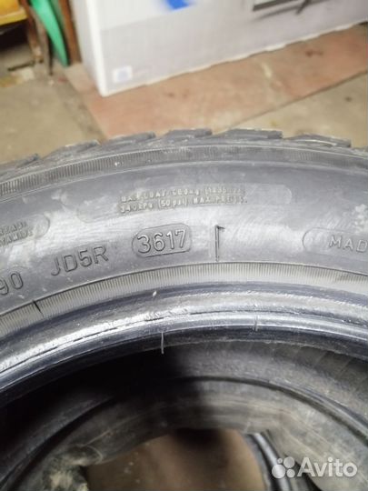 Sava Eskimo Stud 185/60 R15 88T