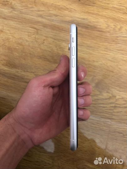 iPhone Xr, 128 ГБ