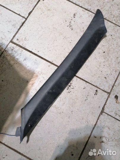 Накладка на стойку передняя левая Honda Accord 4D