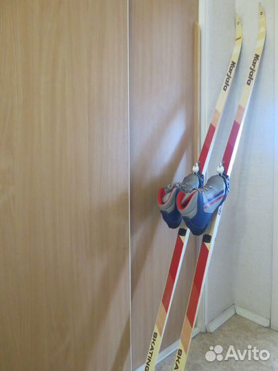 Лыжи 150см,лыжн.ботинки 34р