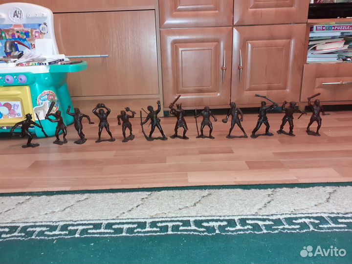 Фигурки солдатов СССР статуэтки