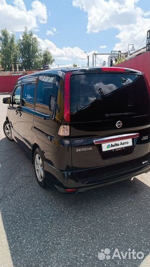 Nissan Serena 2.0 CVT, 2010, 300 000 км