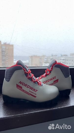 Лыжные ботинки детские nordway 32