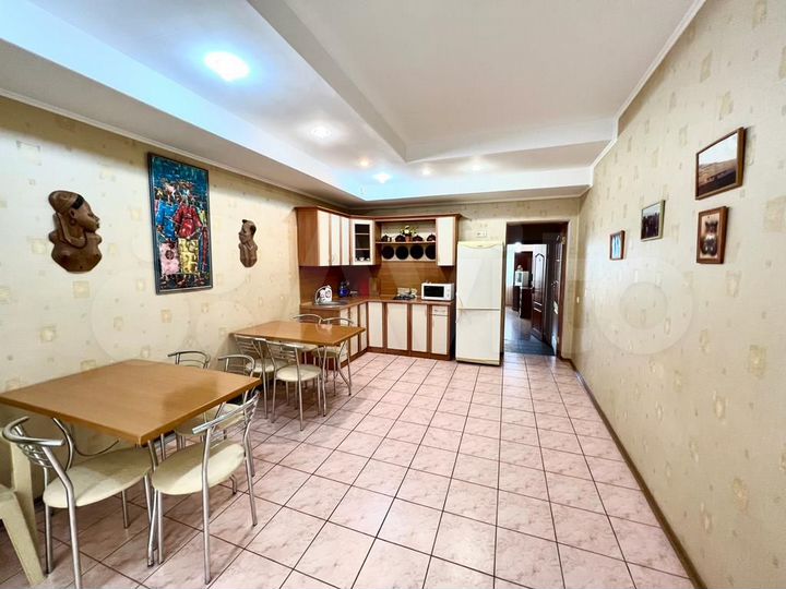Гостиница, 194 м²
