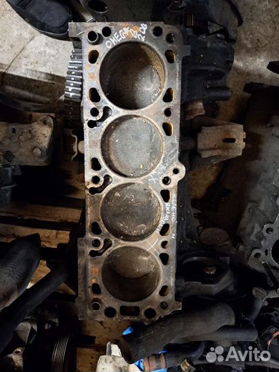 Блок цилиндров x20xev opel 2.0