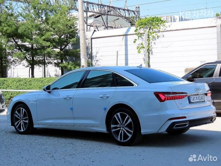 Audi A6 2.0 AMT, 2020, 53 692 км