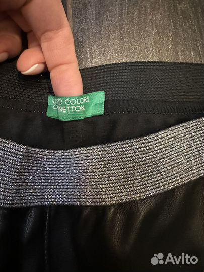 Кожаные брюки united colors для девочки 140