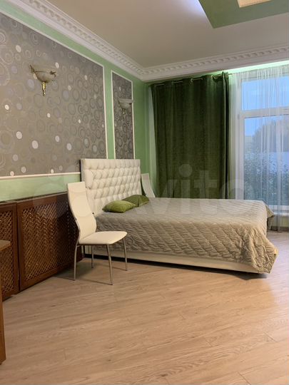 1-к. квартира, 72 м², 1/2 эт.