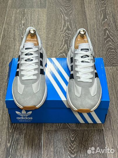 Кроссовки мужские Adidas Retropy e5