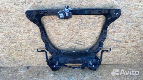 Передний подрамник на Toyota RAV 4 XA 50 2018-2023