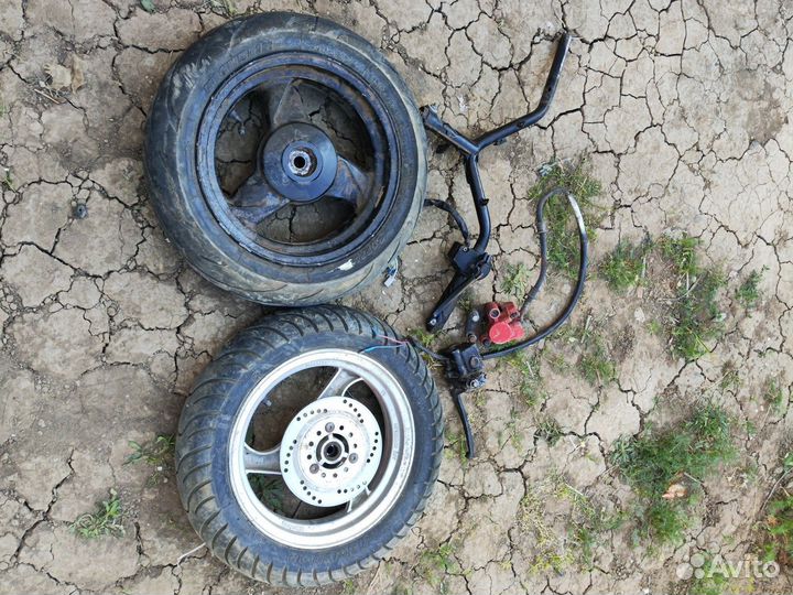 Запчасти на скутер