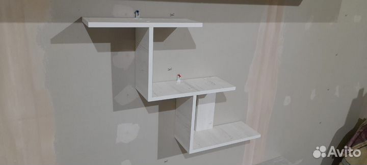 Полка навесная