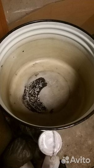 Кастрюля большая