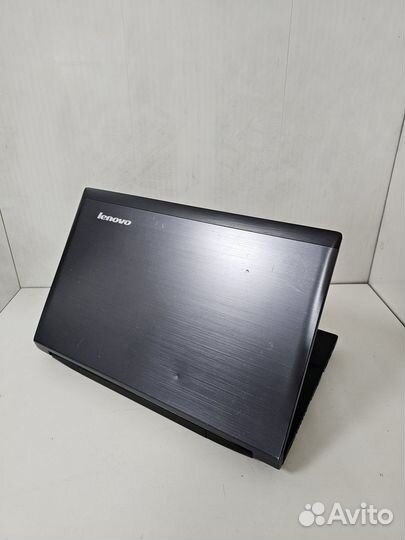 Lenovo i5/gt 740m