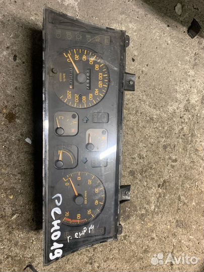 Комбинация приборов Рено 19