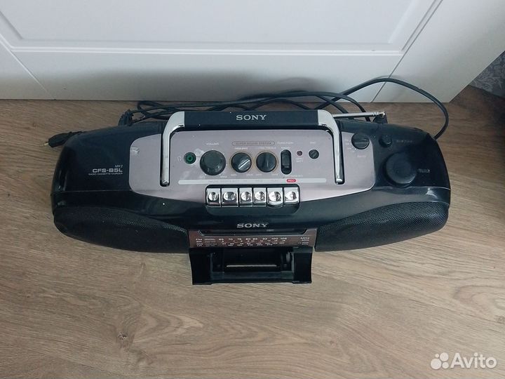 Магнитофон sony CFS-B5L