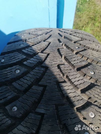 Nokian Tyres Hakkapeliitta 4 235/60 R16 100