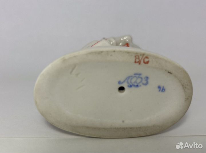 Фарфоровые статуэтки лфз