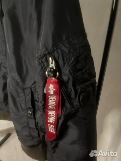 Бомбер alpha industries