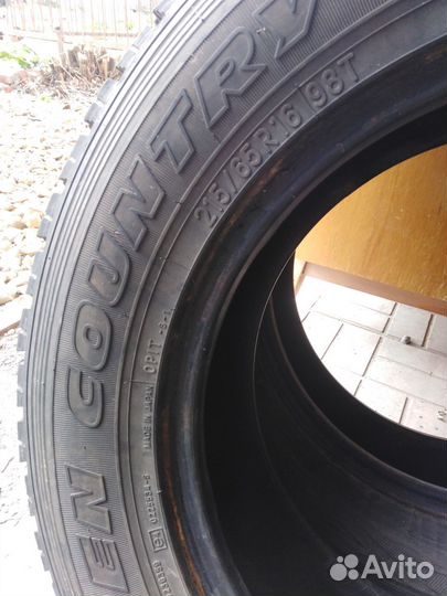 Toyo Open Country I/T 215/65 R16 98T