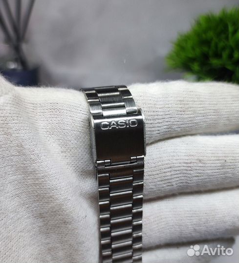 Наручные часы Casio