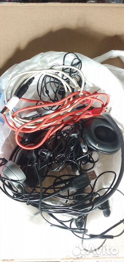 Наушники и провода лом