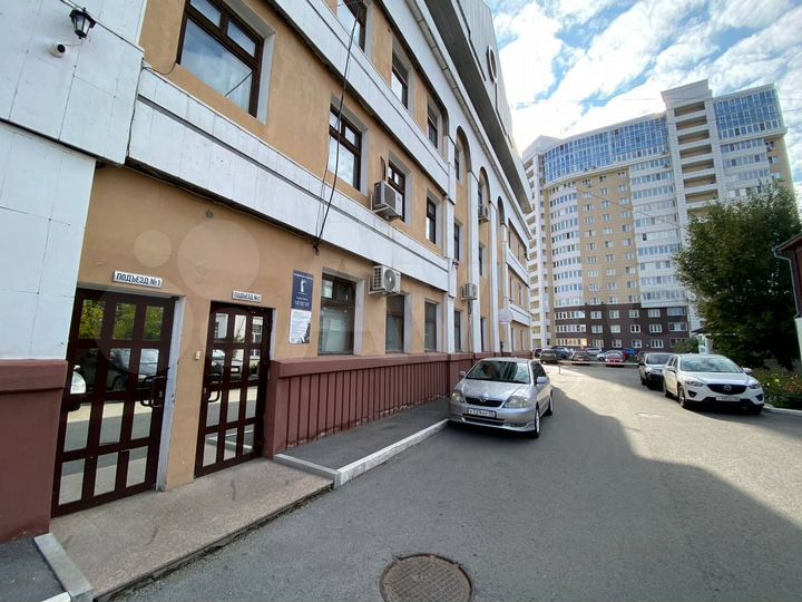 Офис, 131 м²