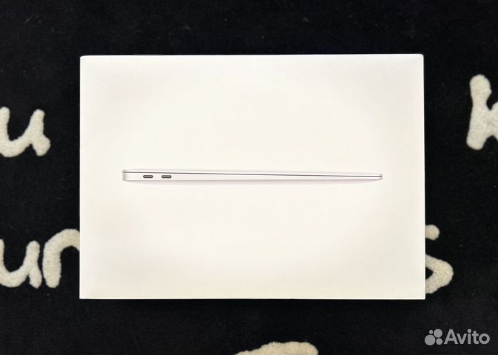 MacBook air 13 2020 m1 8gb 256gb