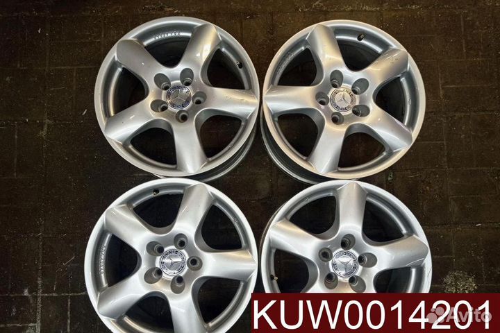 Диски R18 Mercedes-Benz C Б/у оригинал