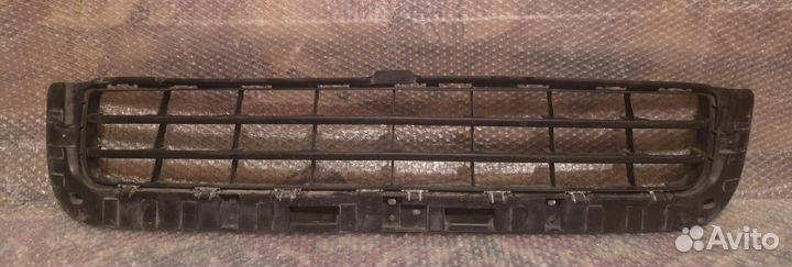 Решётка бампера Lexus LX570