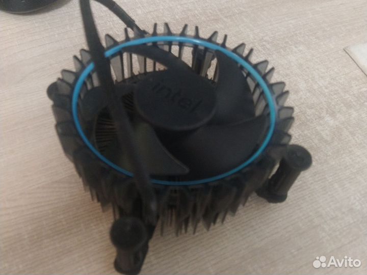 Процессор intel core i5 12400f