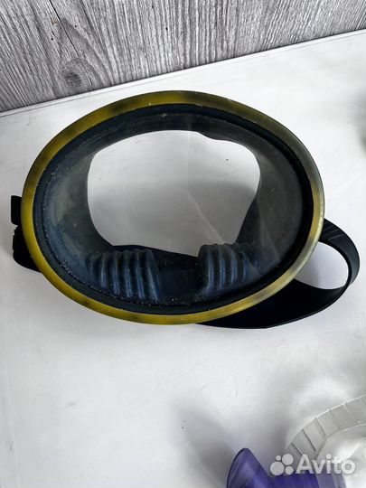 Маски и очки для плавания